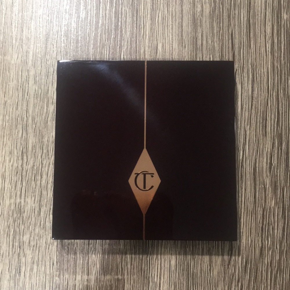 Charlotte Tilbury Quad in The Vintage Vamp